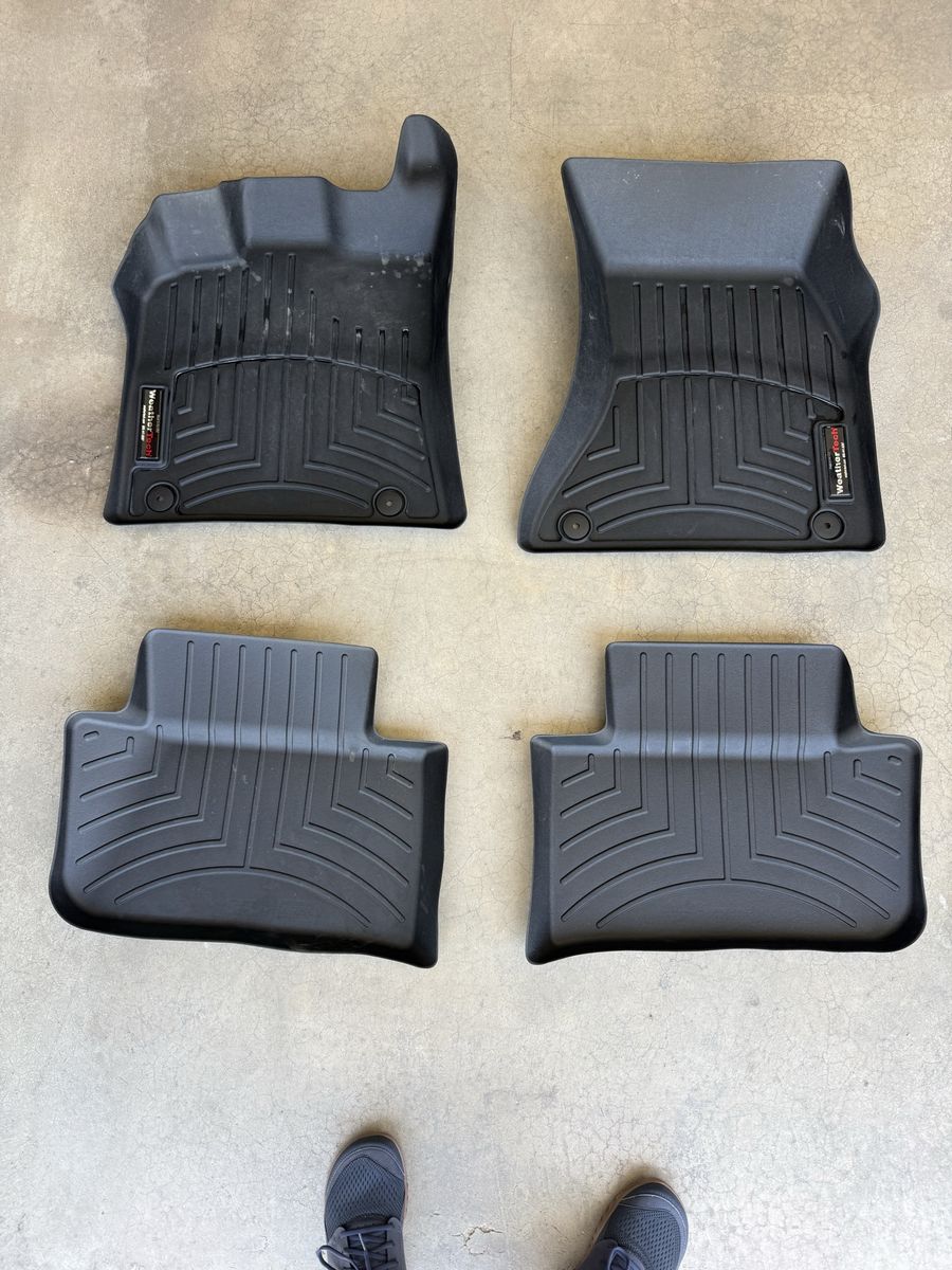 Weather tech floor mats for Porsche macan (2014 to 2018)