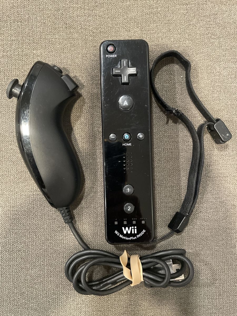 Nintendo Wii MotionPlus Remote and Nunchuk Controller Black