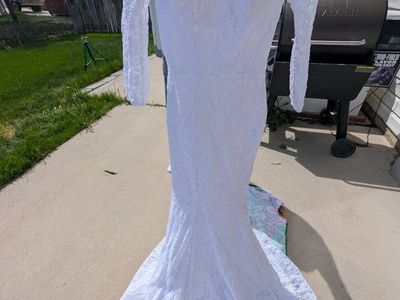 wedding dress
