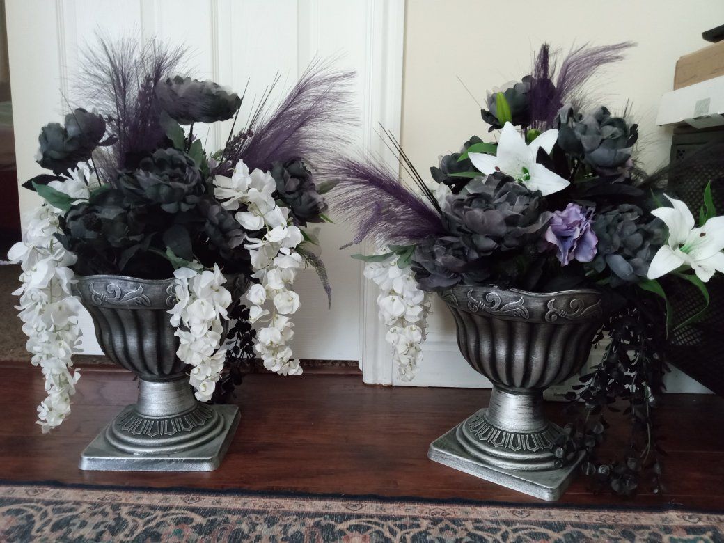 Gorgeous Silk Flower arrangement Set