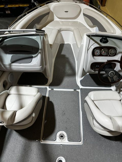Main image 6