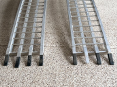 Aluminum Truck Loading Ramps (Pair)