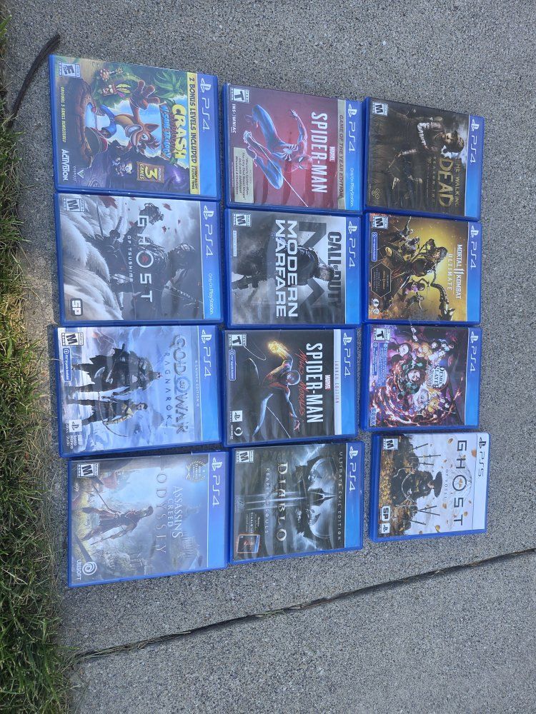Playstation 12 Game Lot In Great Condition