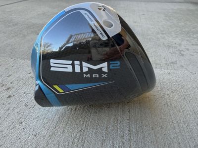 NEW Taylormade Sim 2 Max Driver 9* Stiff RH