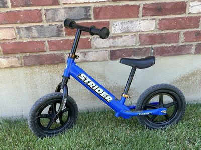 Strider Classic Balance Bike--size 12 inch