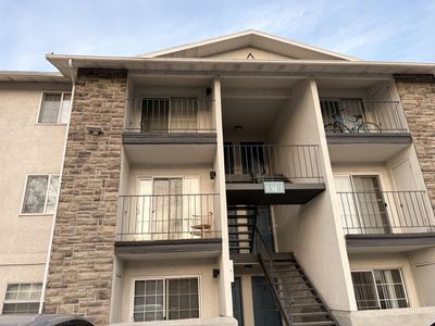 Raintree Commons Shared Room for Rent