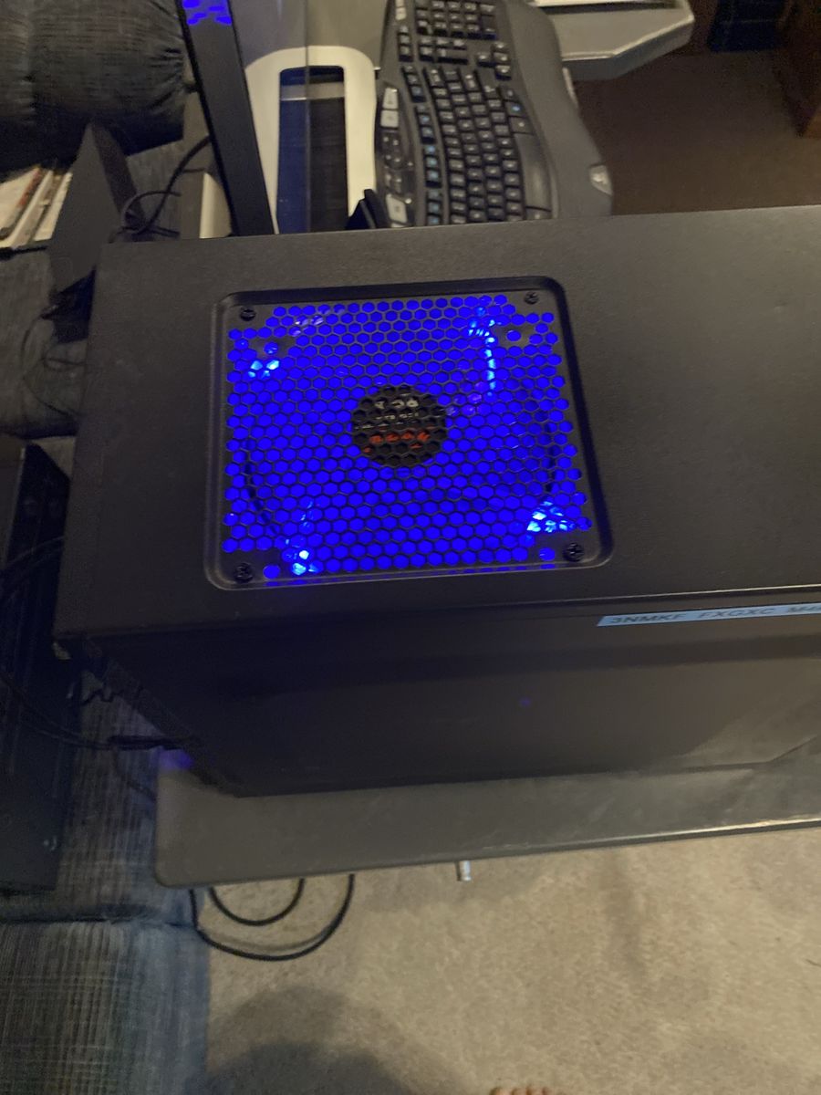 Main image 3