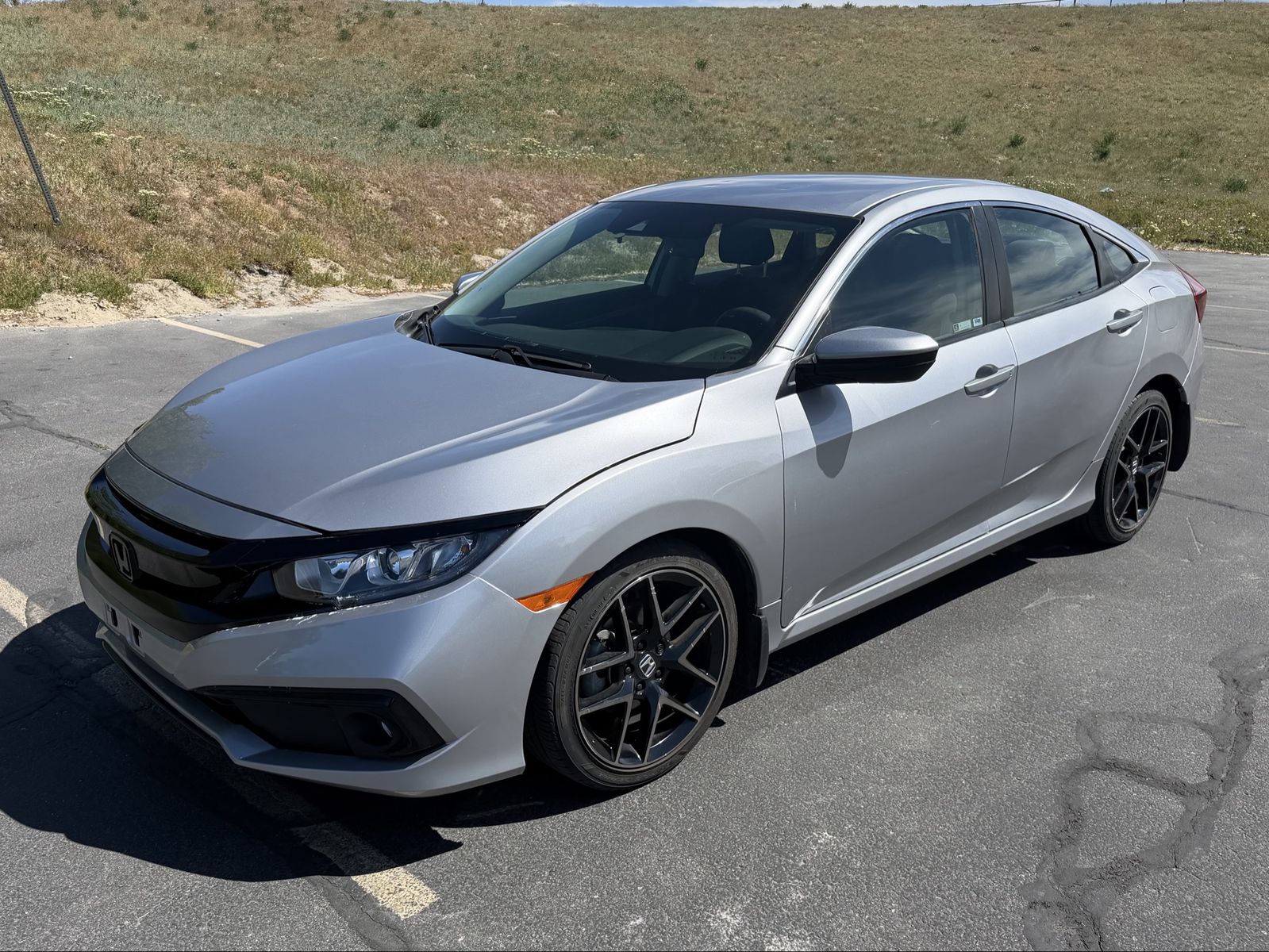2020 Honda Civic LX — rebuilt & branded title, 26% below market