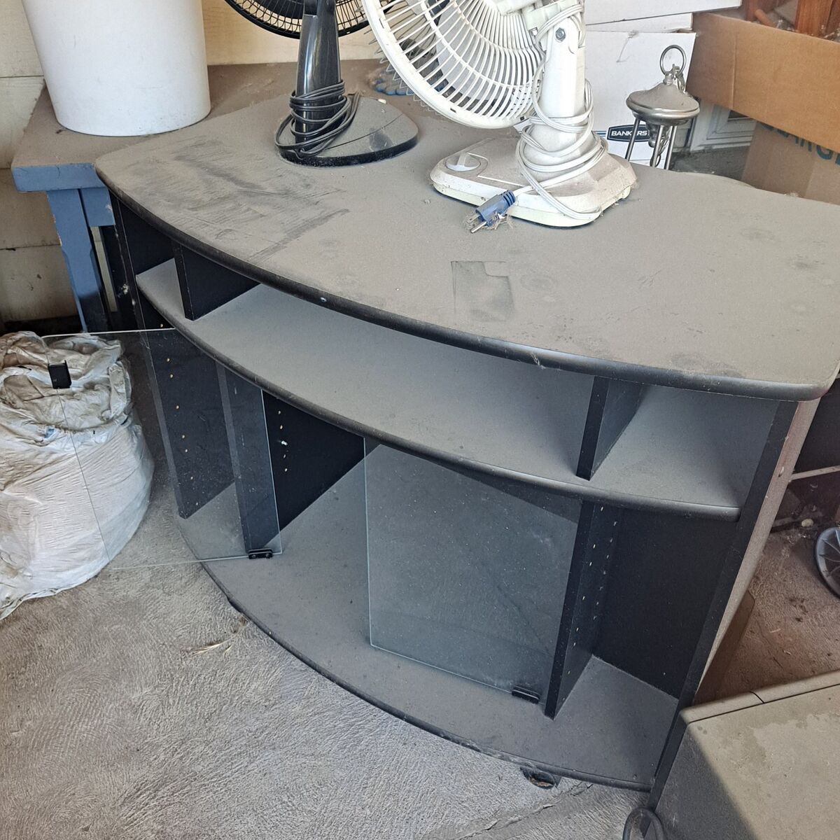 Tv/ stereo stand
