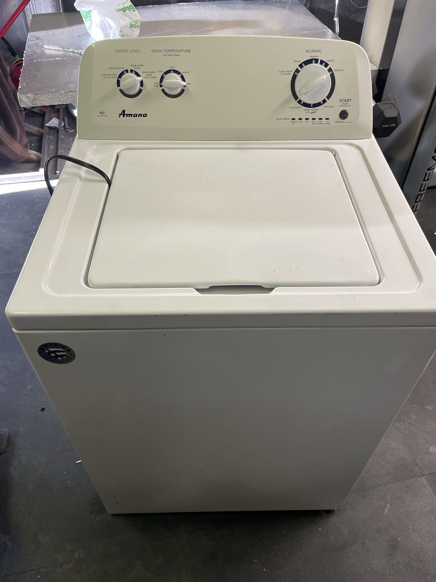 Amana Top-Load Washing Machine in White
