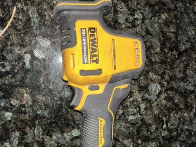 Dewalt Hacksaw