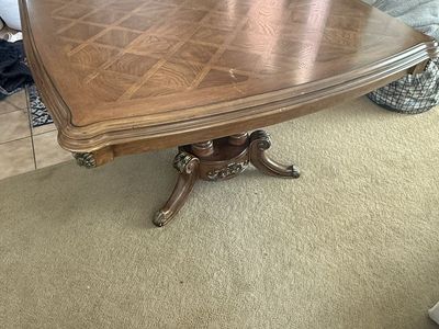Traditional Double Pedestal Extendable Dining Table