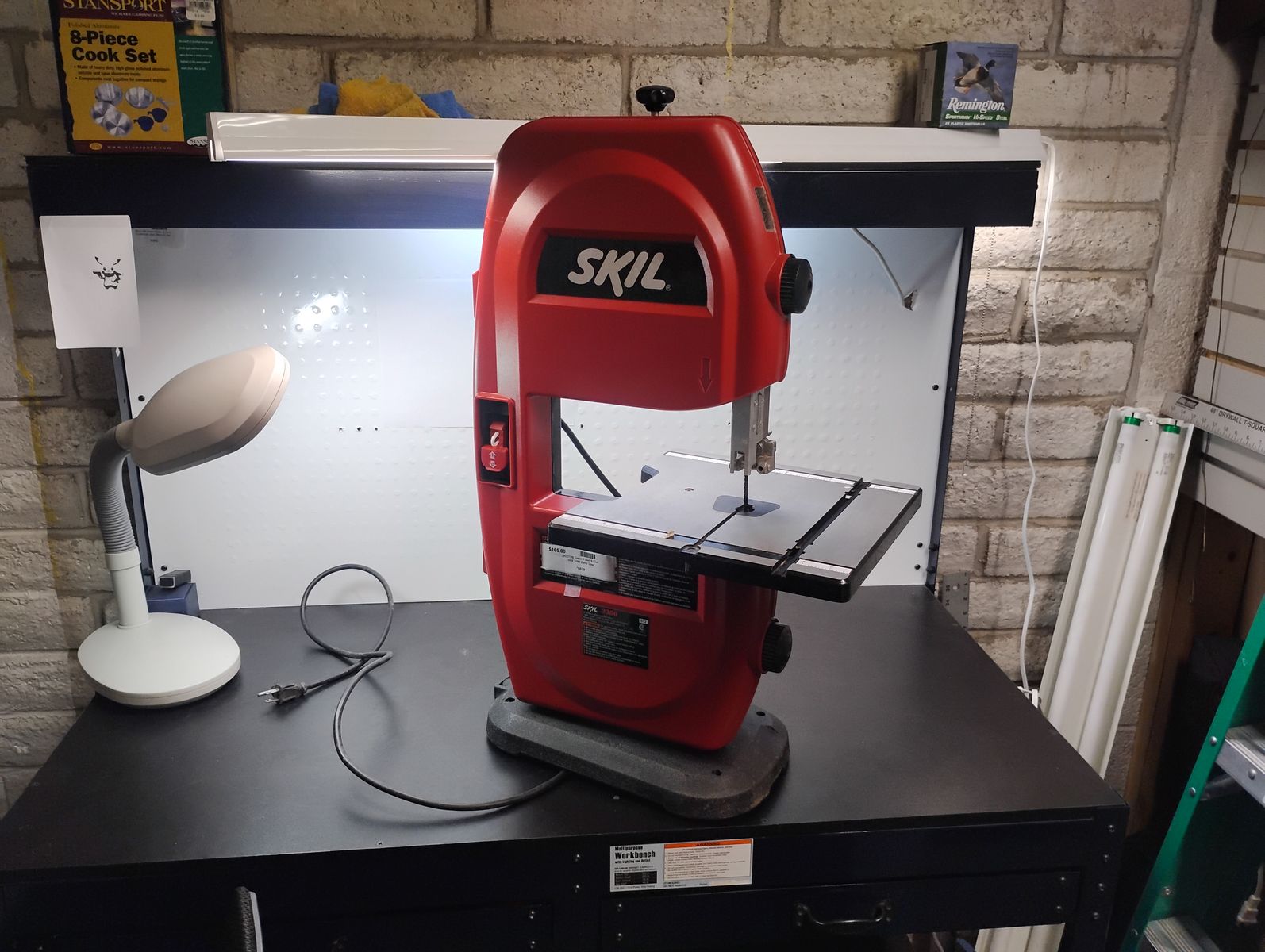 SKIL 3386 9-inch Benchtop Band Saw