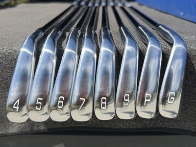 Mizuno Pro 245 Golf Iron Set 4-G with Project X LZ 6.0 Stiff Steel Shafts RH