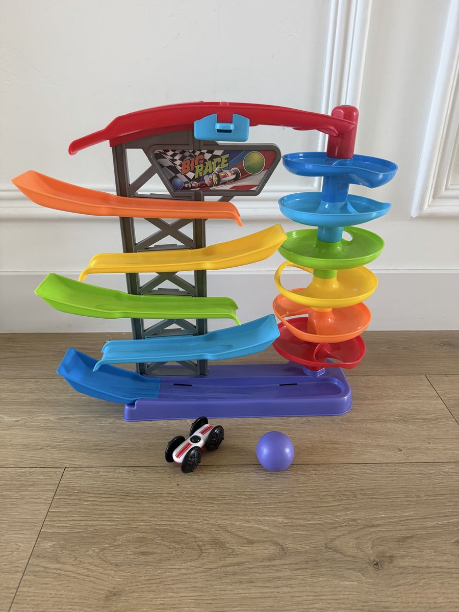 Big Race Ramp & Spiral Tower Toy with Car and Ball Used Good