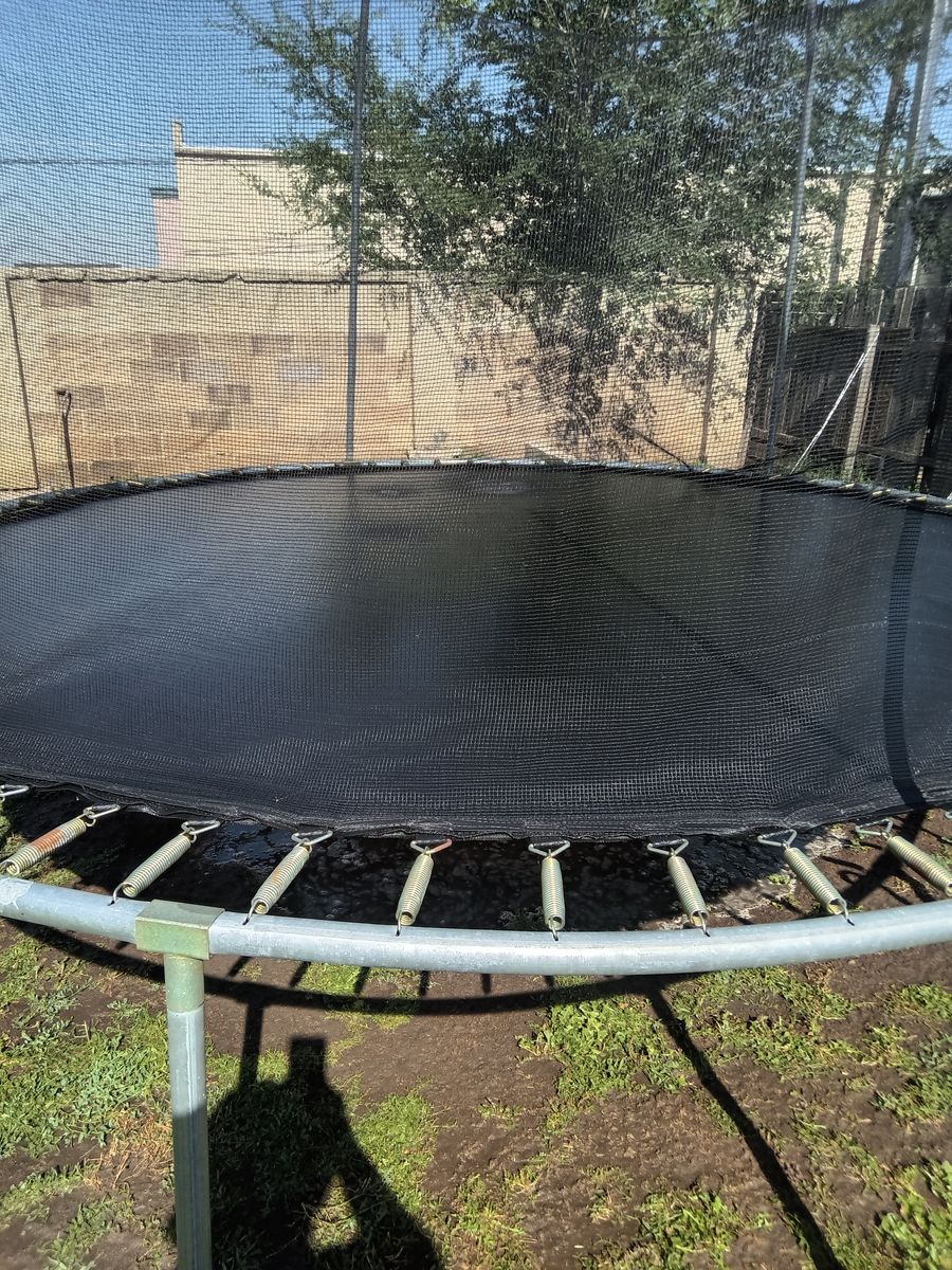 Trampoline