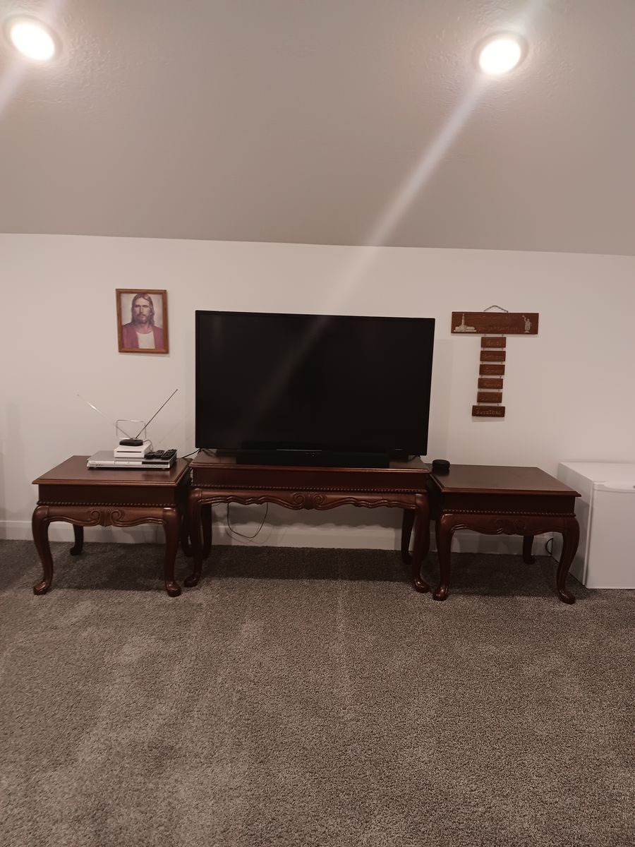 Coffee table and 2 end tables