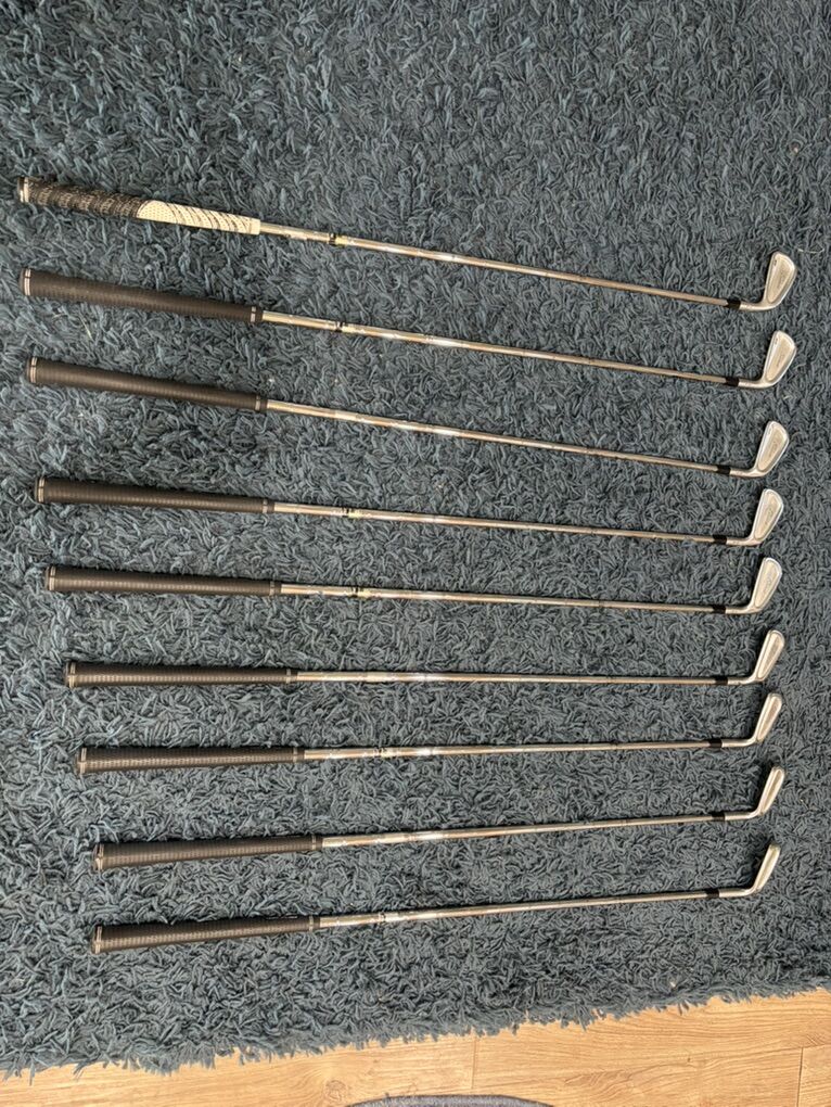 Titleist CB 712 Irons