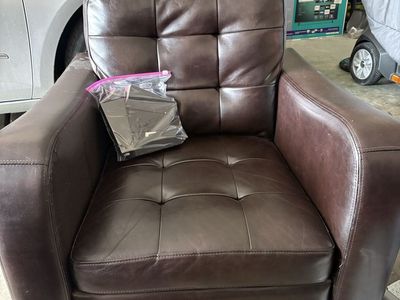 Brown Tufted Leather Accent Armchair - Square Design