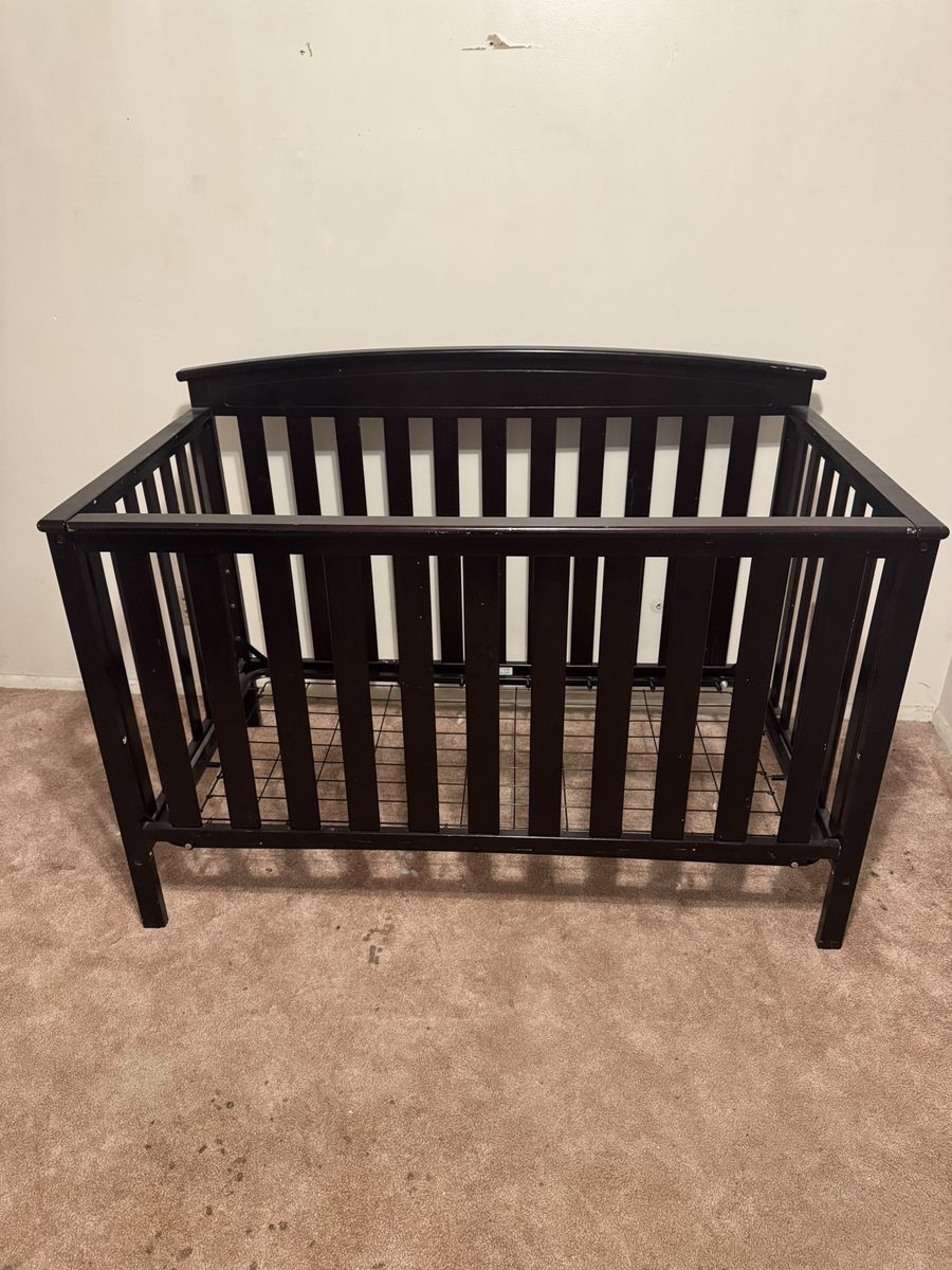 Baby Crib & Mattress