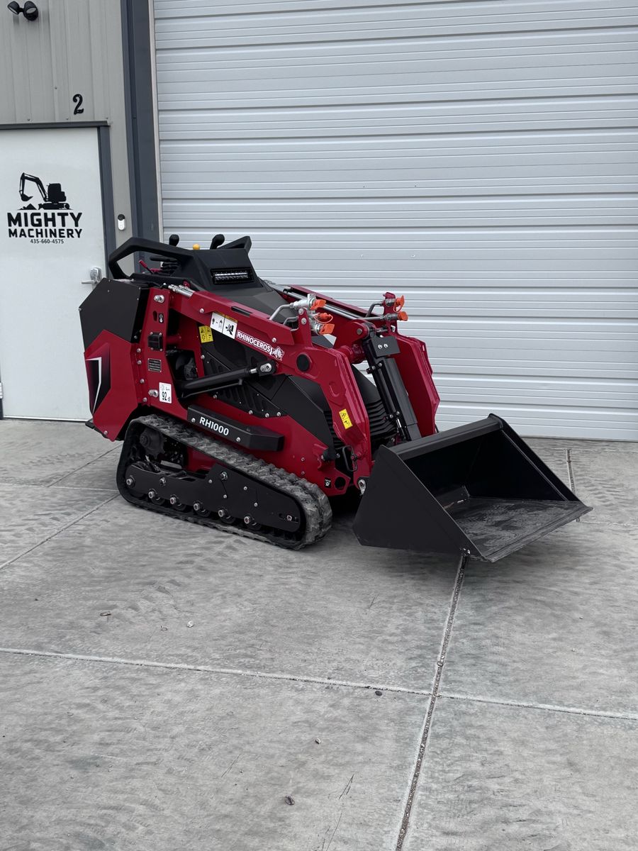 NEW Commercial Grade Mini Skid RH1000