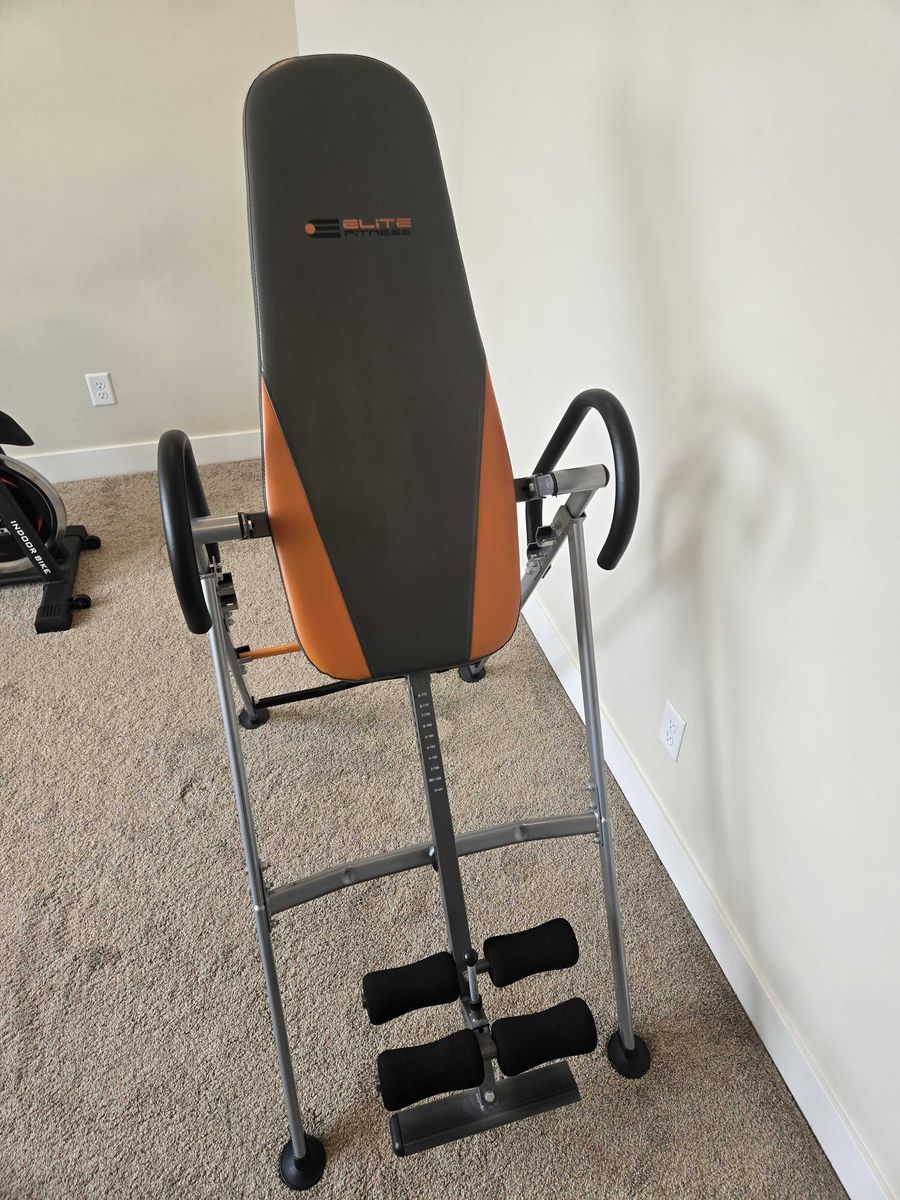 Elite Fitness Inversion Table