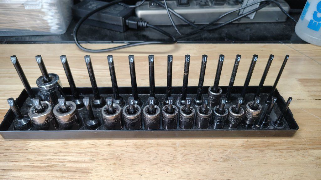 Craftsman Metric 6pt 3/8 Drive Socket Lot (13 pcs)