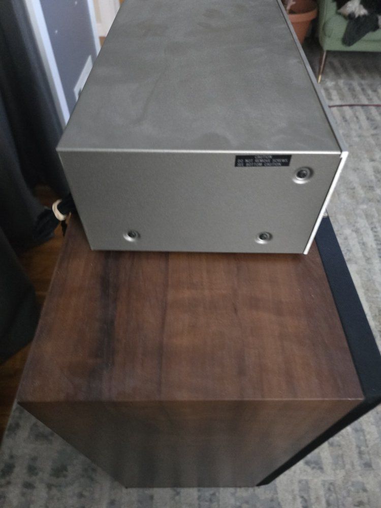 Main image 4
