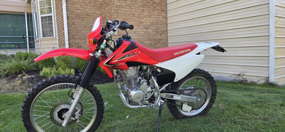 Honda 230 CRF. 2014, low miled 3056 miles. with street legal kit. like new.