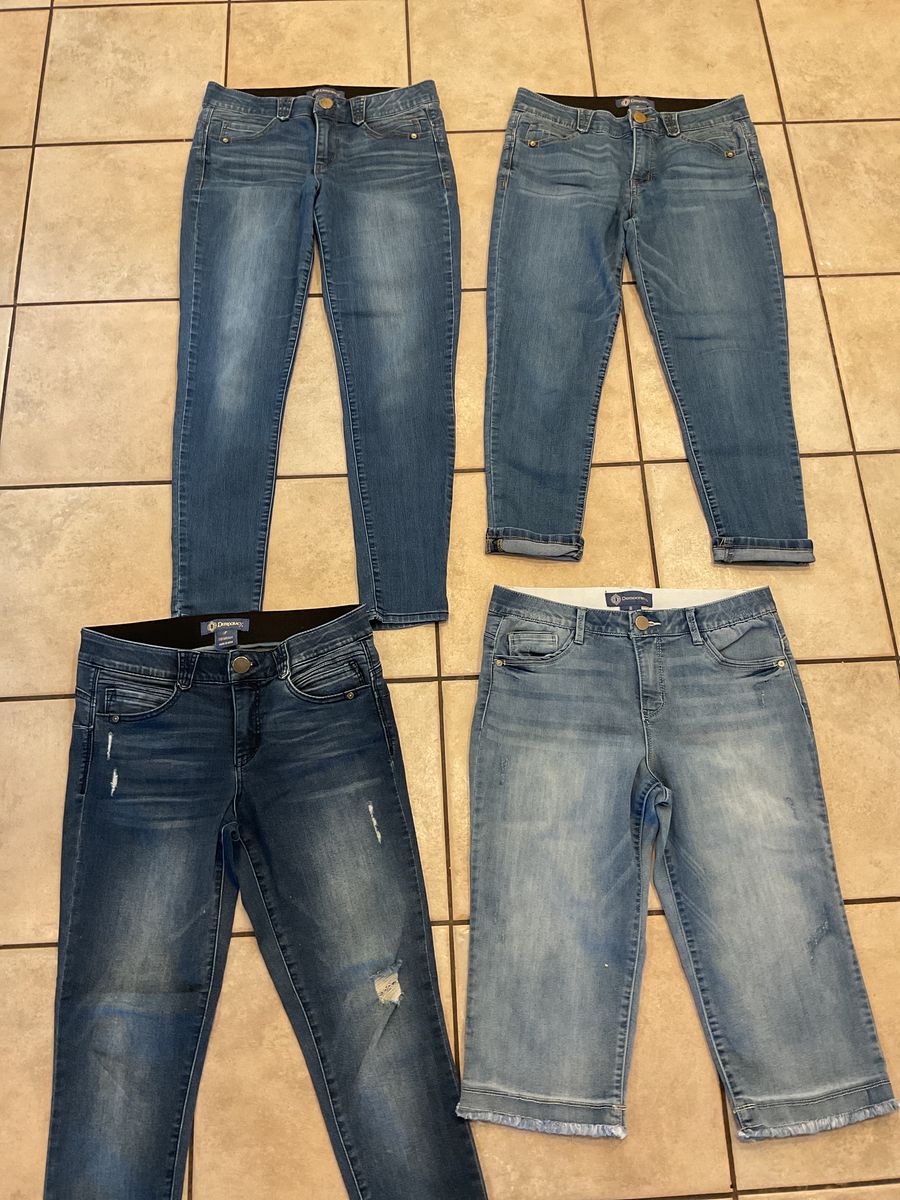 4 - Size 8, Democracy Jeans, Cropped Jeans