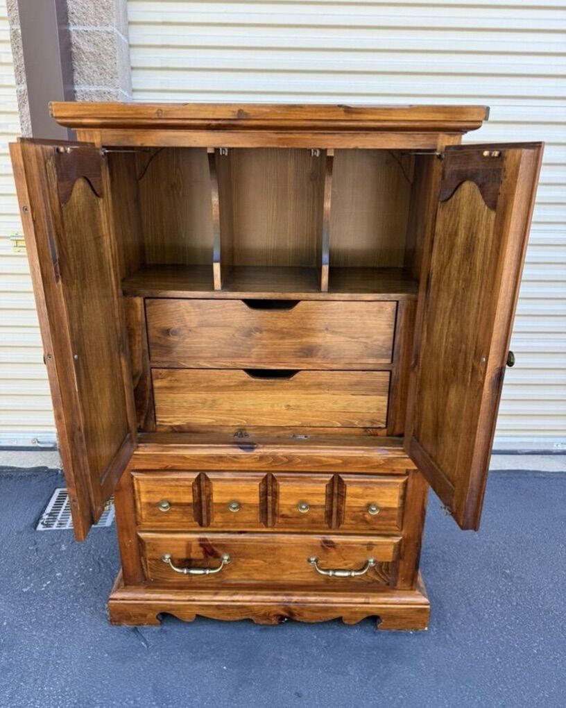 Beautiful vintage solid wood Armoire/Dresser