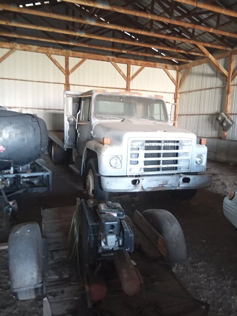 International Flatbed