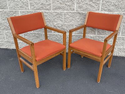 Beautiful vintage Mid Century Modern armchairs. Amazing condition, sweet orange fabric Vintage MCM
