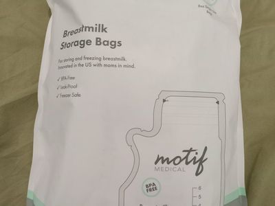 Motif Medical Breastmilk Storage Bags - 100 Count, 8oz, BPA-Free, Leak-Proof & Freezer Safe