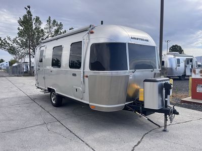 An Airstream with it all!