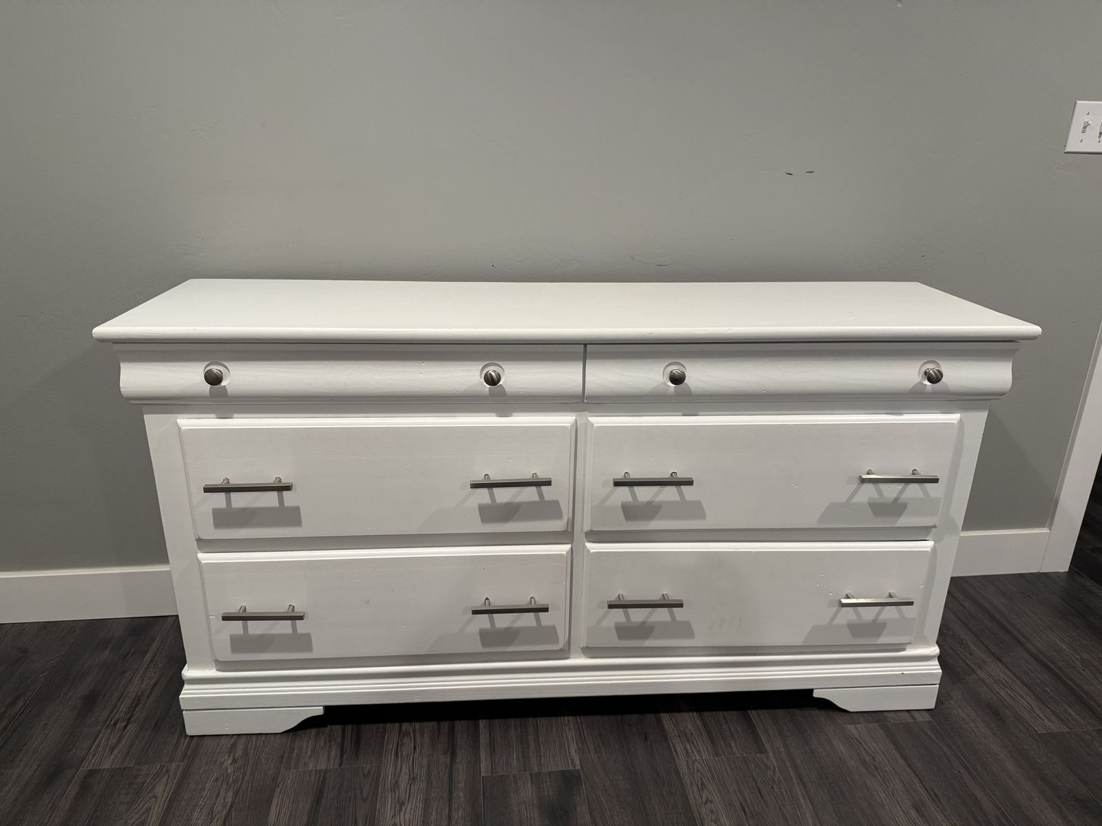 Wood dresser