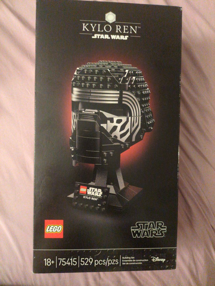 LEGO Star Wars Kylo Ren Helmet Building Set 75274 - 529 Pieces, Ages 18+