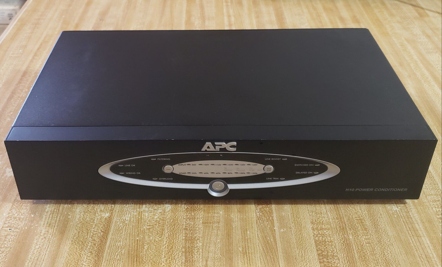 APC H10 POWER CONDITIONER