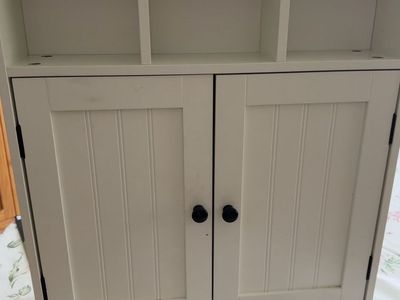 White Cabinet