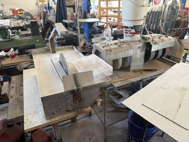 lapidary saw and cabbing wheels