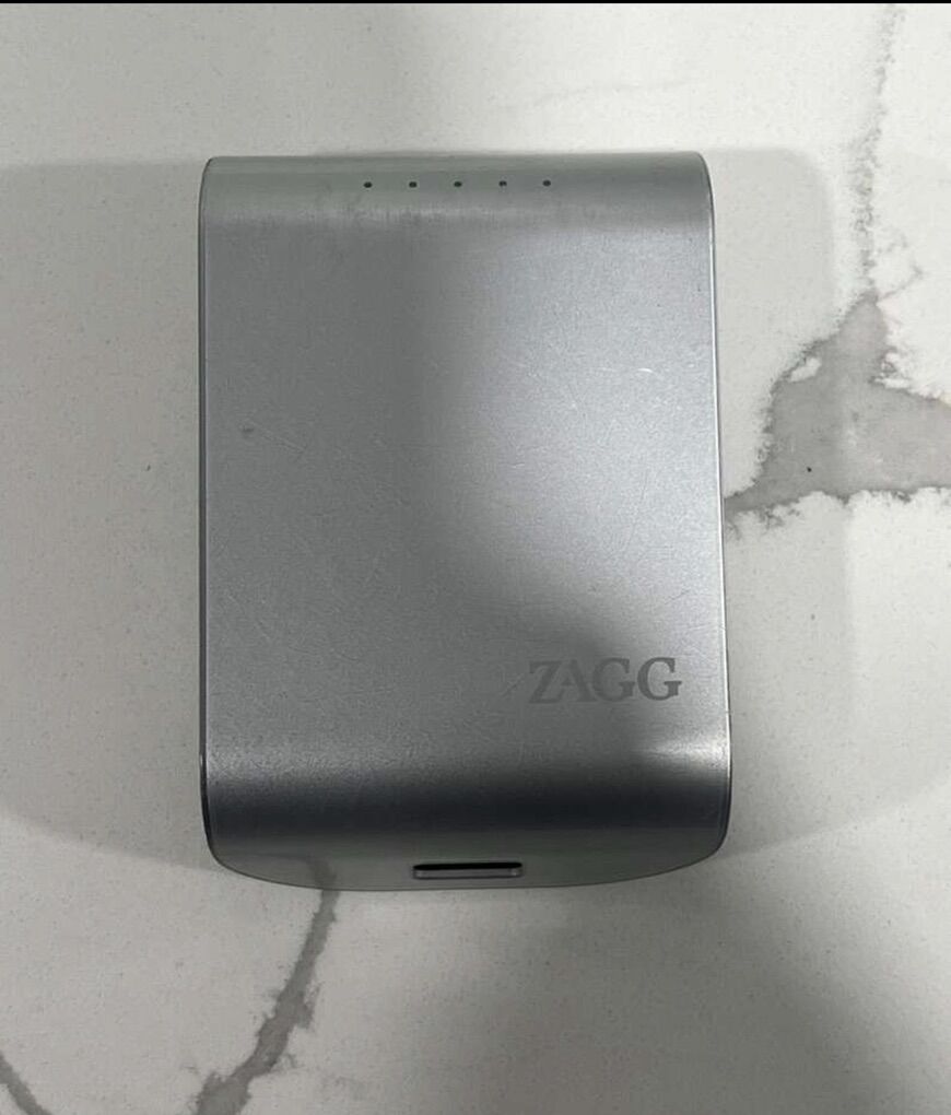 Zagg Charger Brick