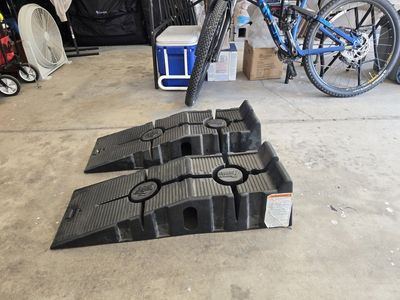 Rhino Ramps model #11909
