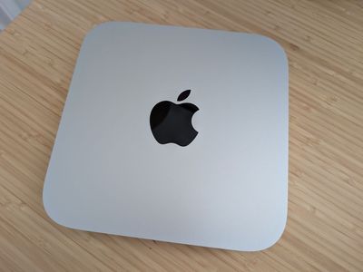 Apple Mac Mini M2 Desktop Computer with 8 GB of RAM and a 256 GB SSD – Silver