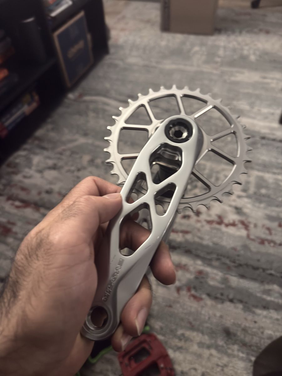 EvoSID Mountain Bike Crankset with Chainring - Silver