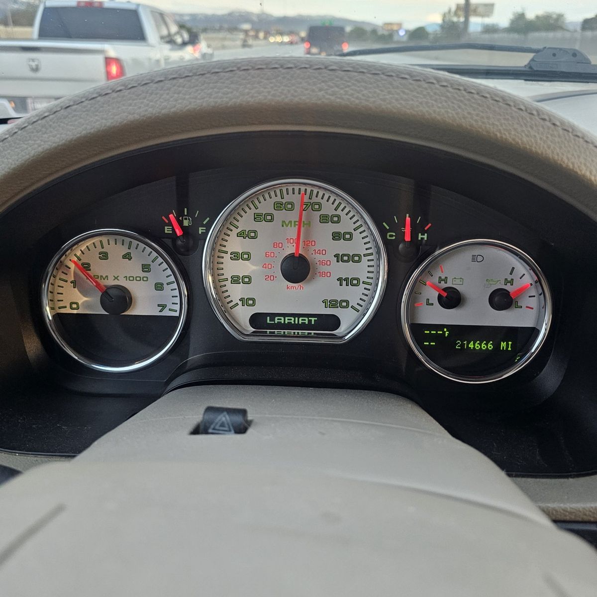 2005 FORD F150 Lariat