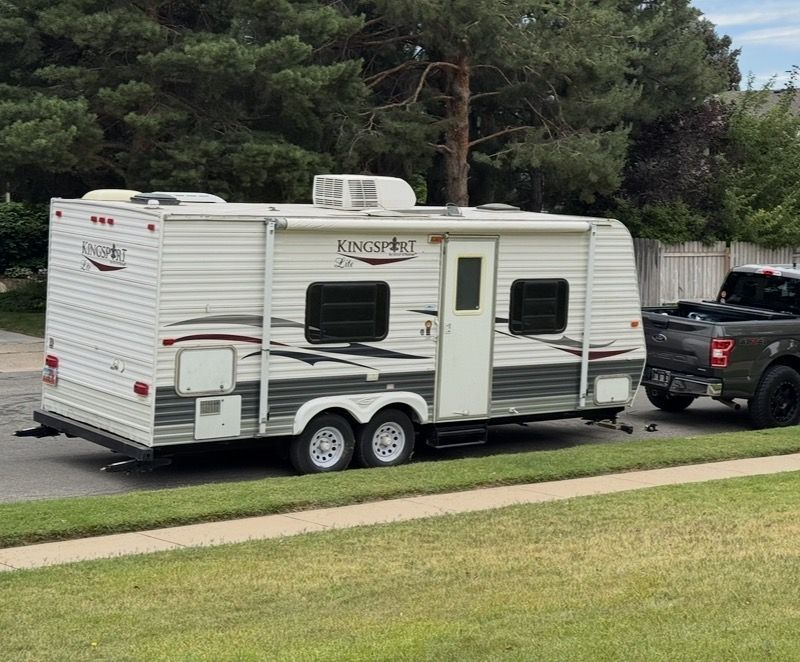 Kingsport camping trailer