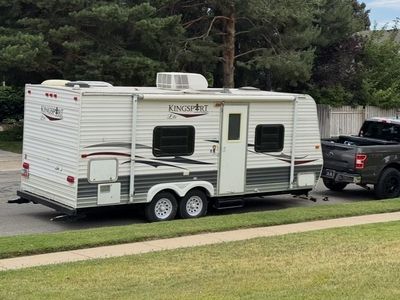 Kingsport camping trailer