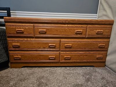 Dresser and Night Stands set
