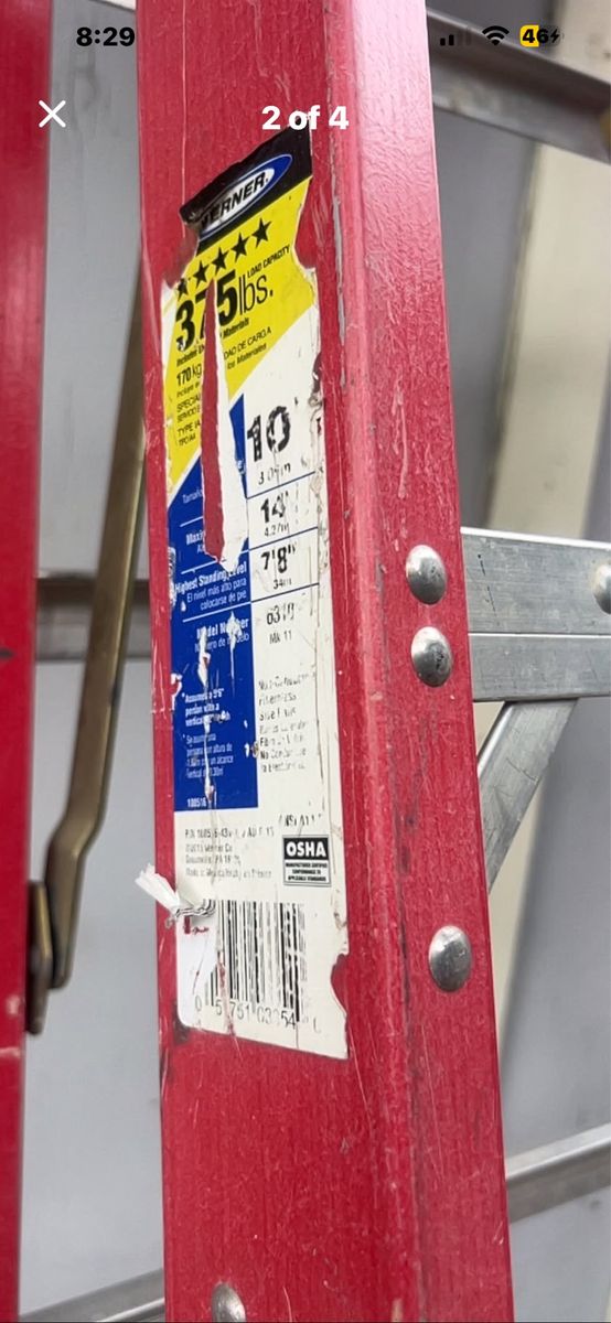 Werner 10 ft Fiberglass Extension Ladder - 375 lbs Load Capacity, Type 1AA