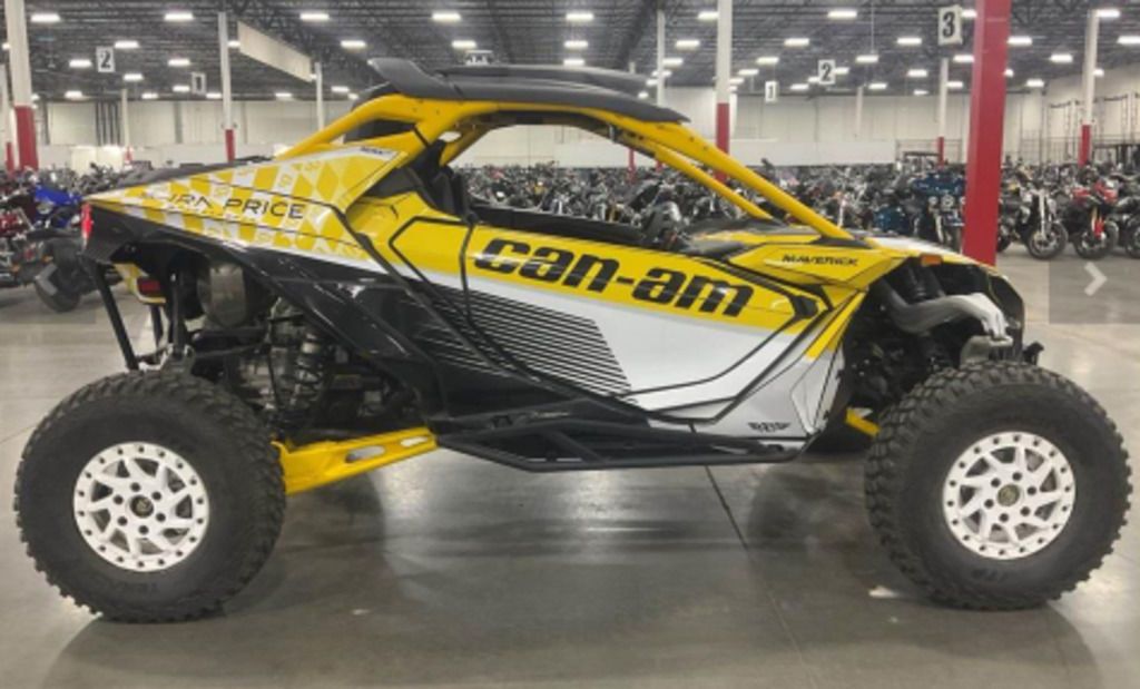 2024 Can-Am® Maverick R X RS Carbon Black & Neo Ye